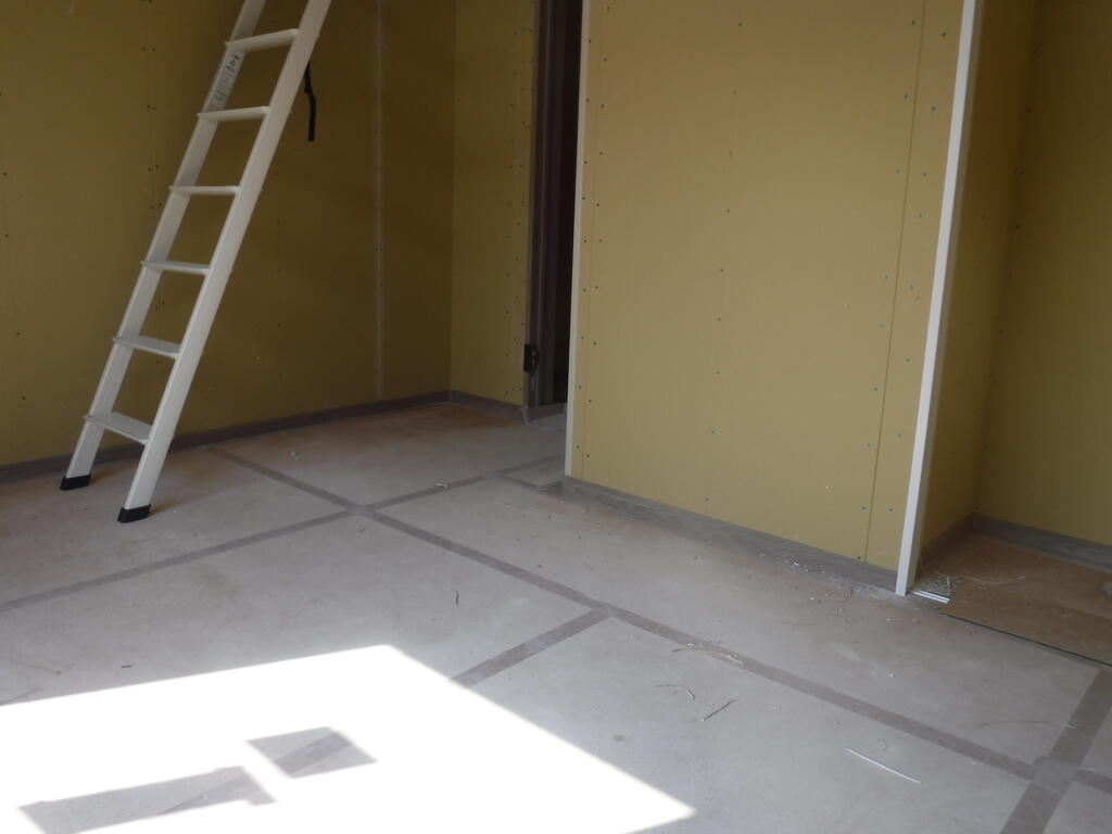 居室・リビング　２０２５/９/２８撮影　※写真は１０３号室