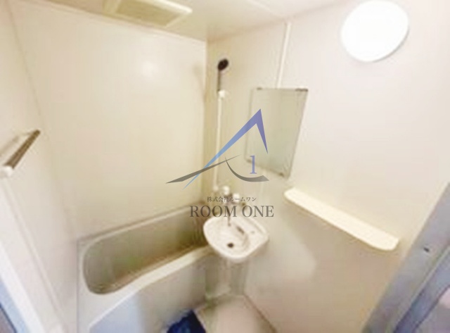 バス・シャワールーム　お風呂です。