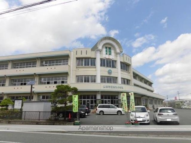 小学校　第９小学校（小学校）まで280m