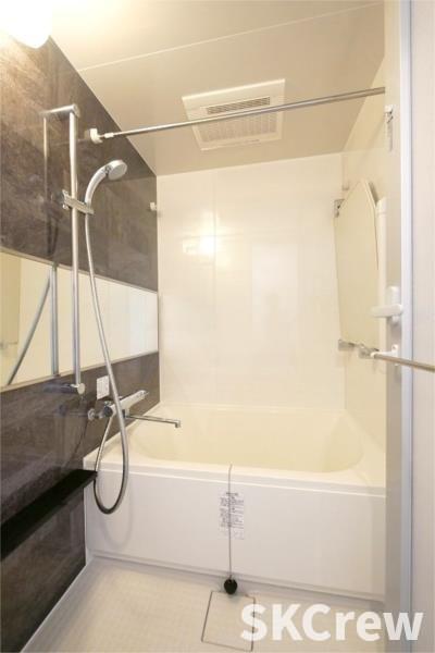 バス・シャワールーム　別号室の写真です