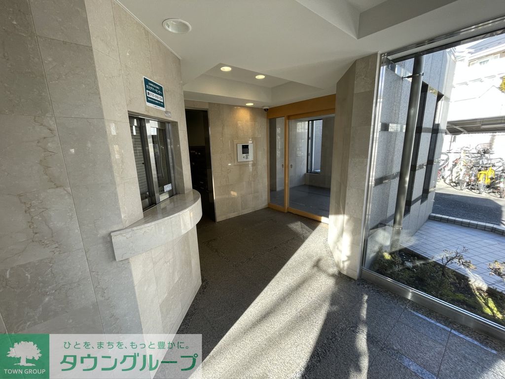 ロビー　エントランス