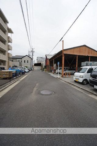 その他　前面道路（その他）まで5m