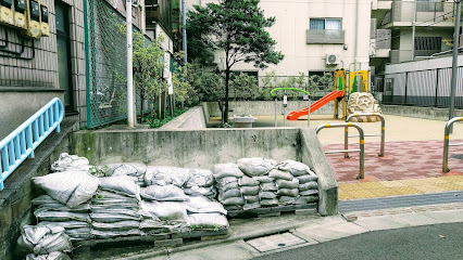 公園　南大井三丁目児童遊園（公園）まで197m