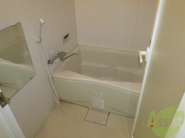 バス・シャワールーム　一日の疲れはゆったりバスタイムで解消しっかり温もって下さい