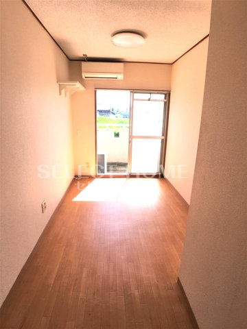 その他部屋・スペース　使い勝手のいい寝室です