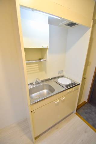 キッチン　お問合せはシティホーム海田センター　082-821-2227