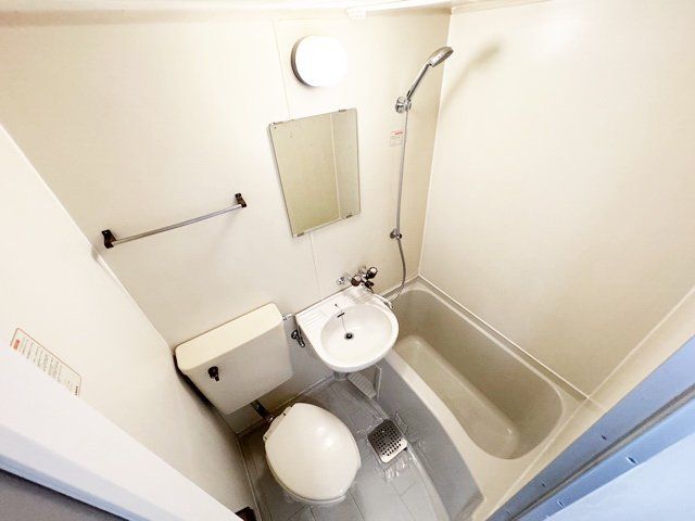 バス・シャワールーム　バス