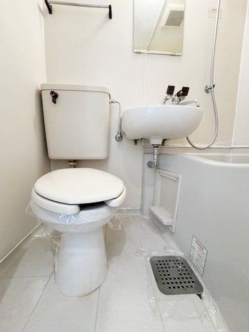 トイレ　トイレ