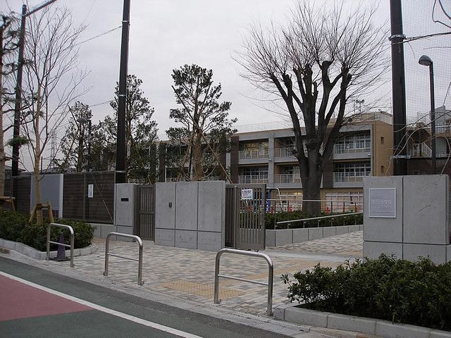 小学校　★給田小学校★（小学校）まで230m