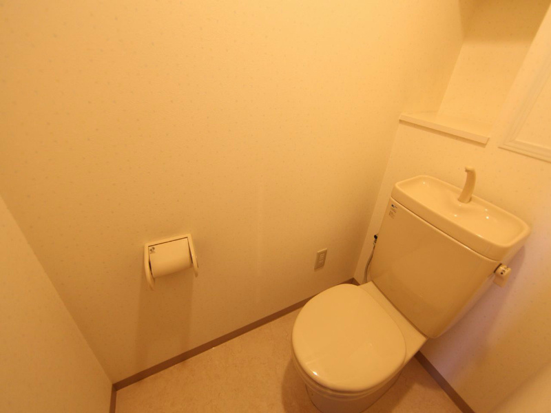 トイレ　洋式トイレ（温水洗浄便座設置可）