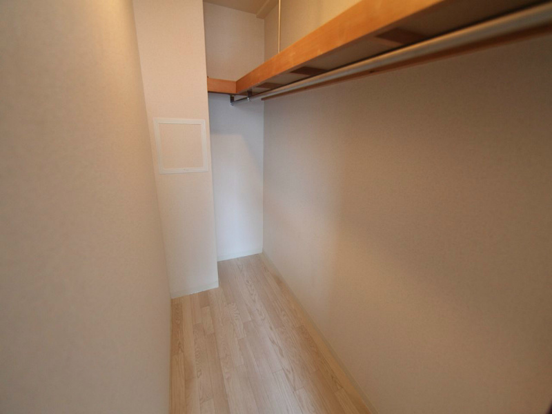 収納　ウォークインクローゼット　収納充実してます