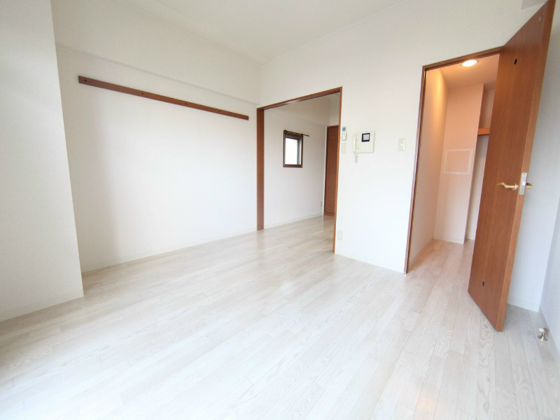 その他部屋・スペース　洋室8.0帖　ウォークインクローゼット付