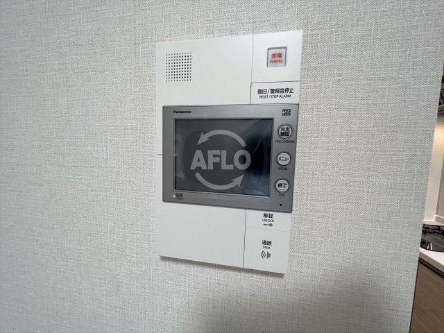 セキュリティ　ルフォンプログレ天満橋　TVモニター付きインターホン