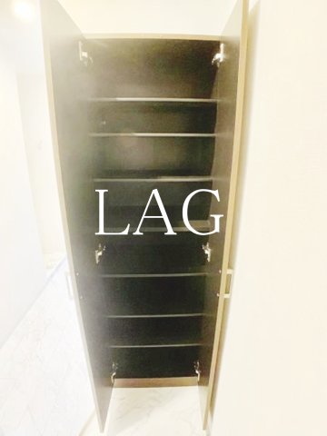 その他設備　シューズボックスです