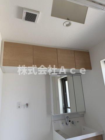 収納　脱衣所にもしっかり収納あります