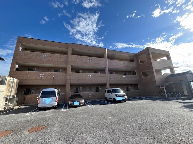駐車場　外観写真（昼）