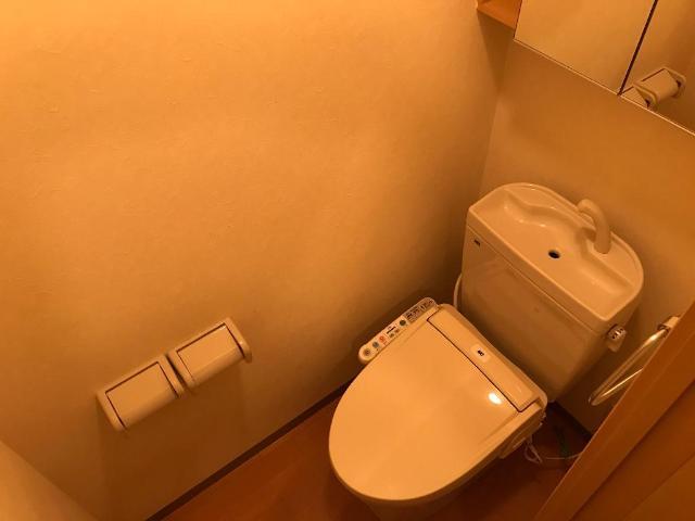 トイレ　シャワー付トイレ