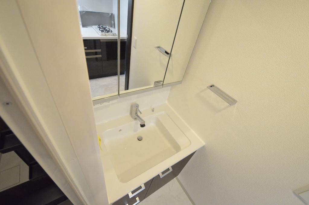 洗面設備　洗髪洗面化粧台