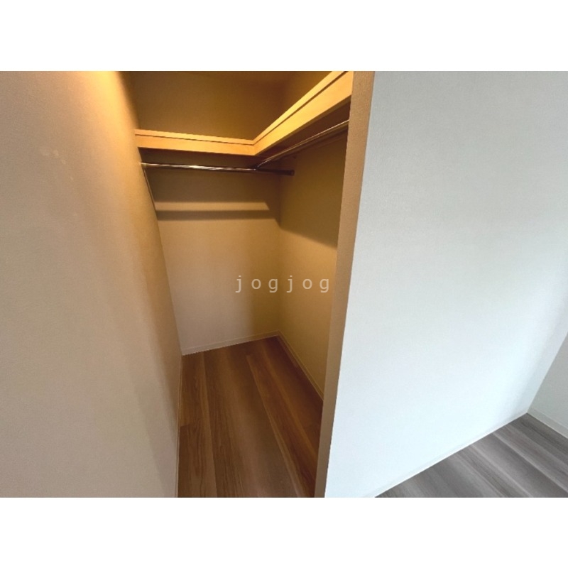 収納　ウォークインクローゼット