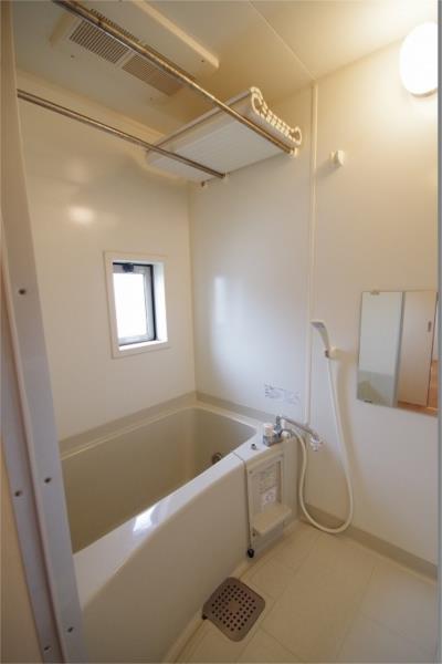 バス・シャワールーム　風呂