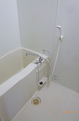 バス・シャワールーム　お風呂です