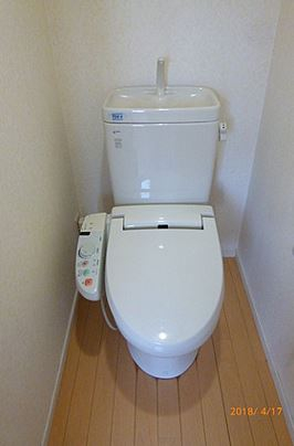 トイレ　コンパクトで使いやすいトイレです