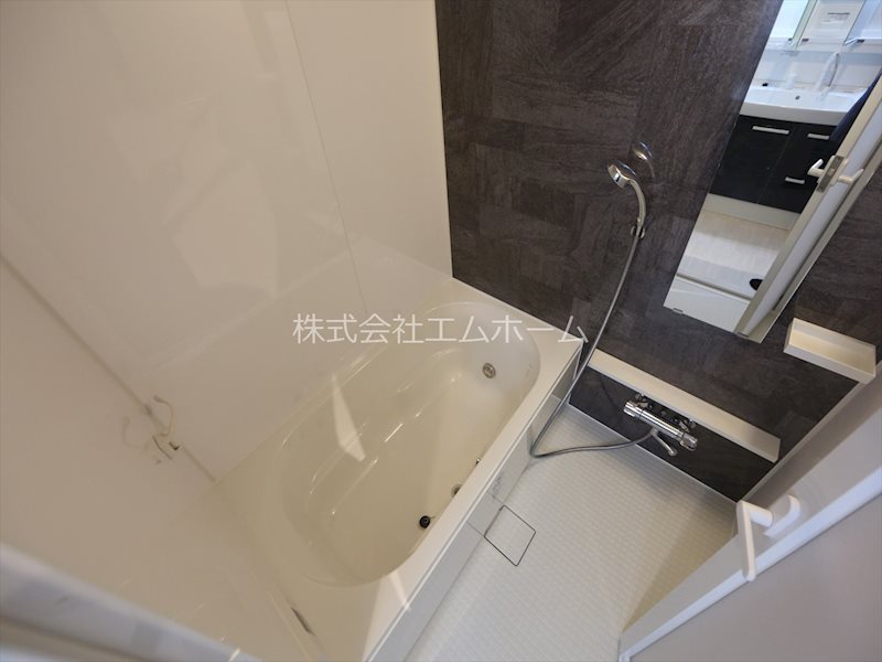 バス・シャワールーム　追い焚き　浴室暖房乾燥機　24時間換気　オートバスルーム