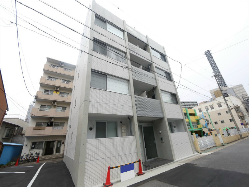 建物外観　外観　デザイナーズ　オートロック　集合ポスト有り