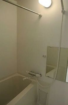 バス・シャワールーム　☆ゆったりくつろげるお風呂☆