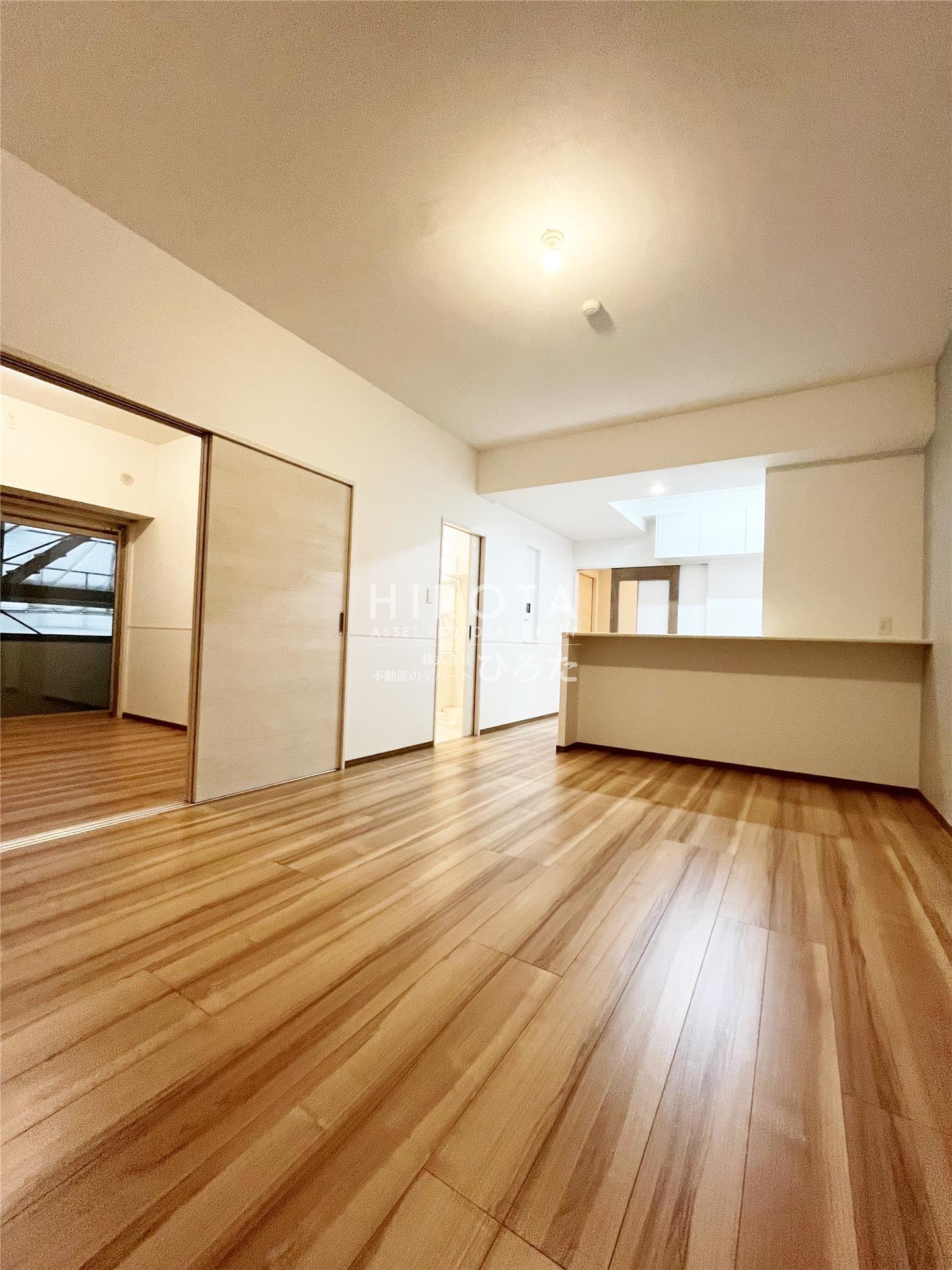 居室・リビング　同仕様写真