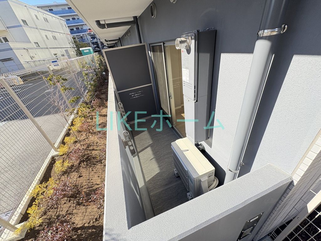 バルコニー　バルコニー