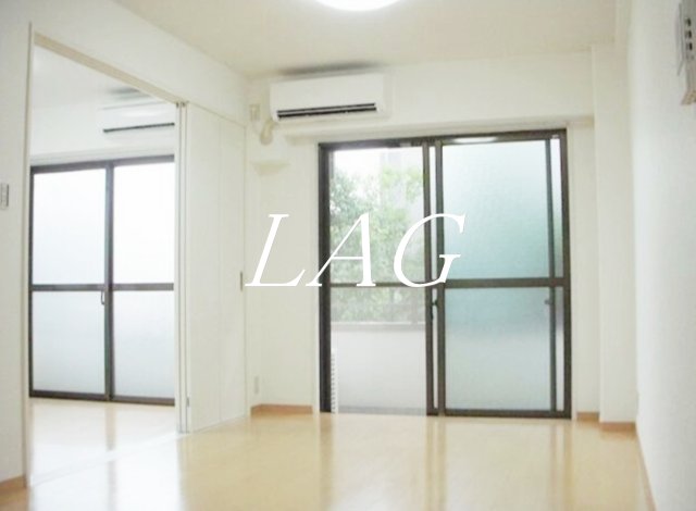 居室・リビング　洋室のお部屋です。