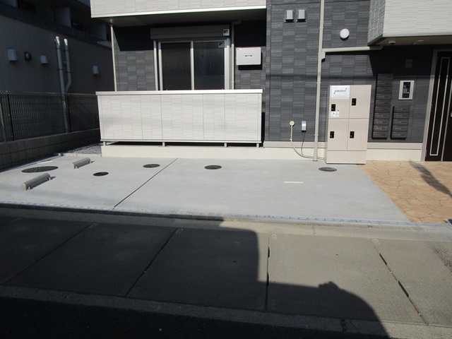 駐車場　駐車場（要・空確認）