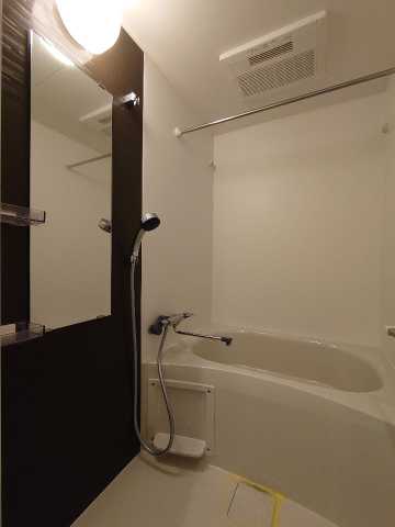 バス・シャワールーム　別室参考画像です