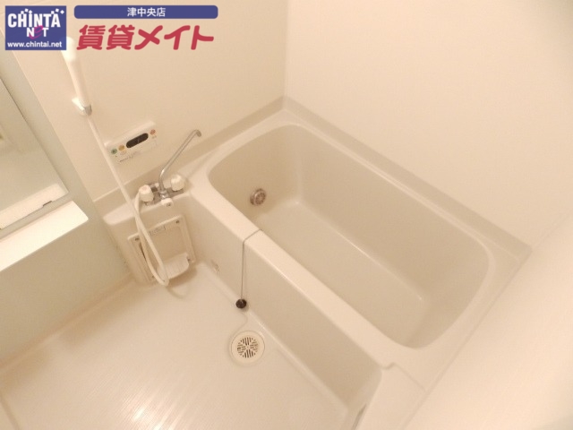 バス・シャワールーム　同タイプの部屋写真です