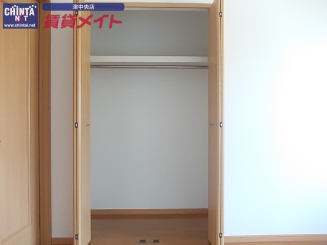 収納　同タイプの部屋写真です
