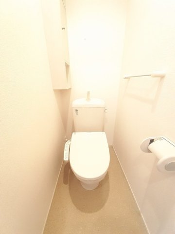 トイレ　シンプルで使いやすいトイレです