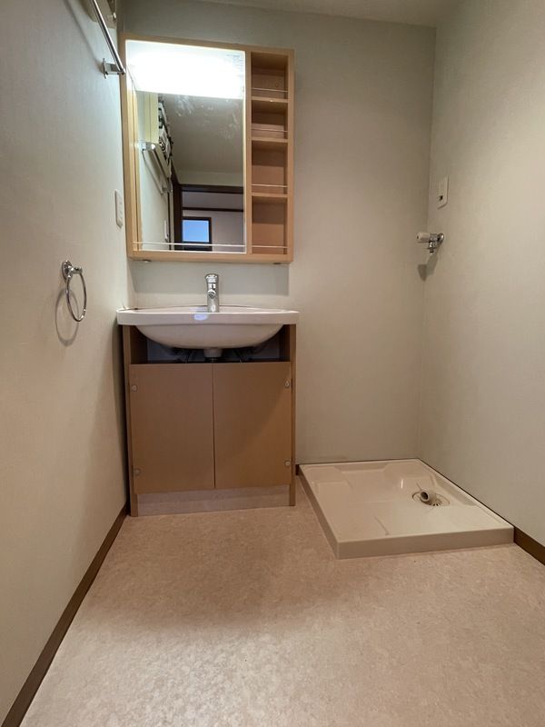 洗面設備　忙しい朝には欠かせない洗面所です