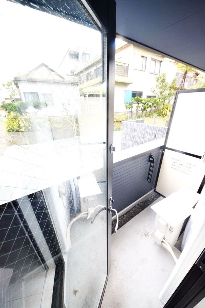 バルコニー　バルコニー