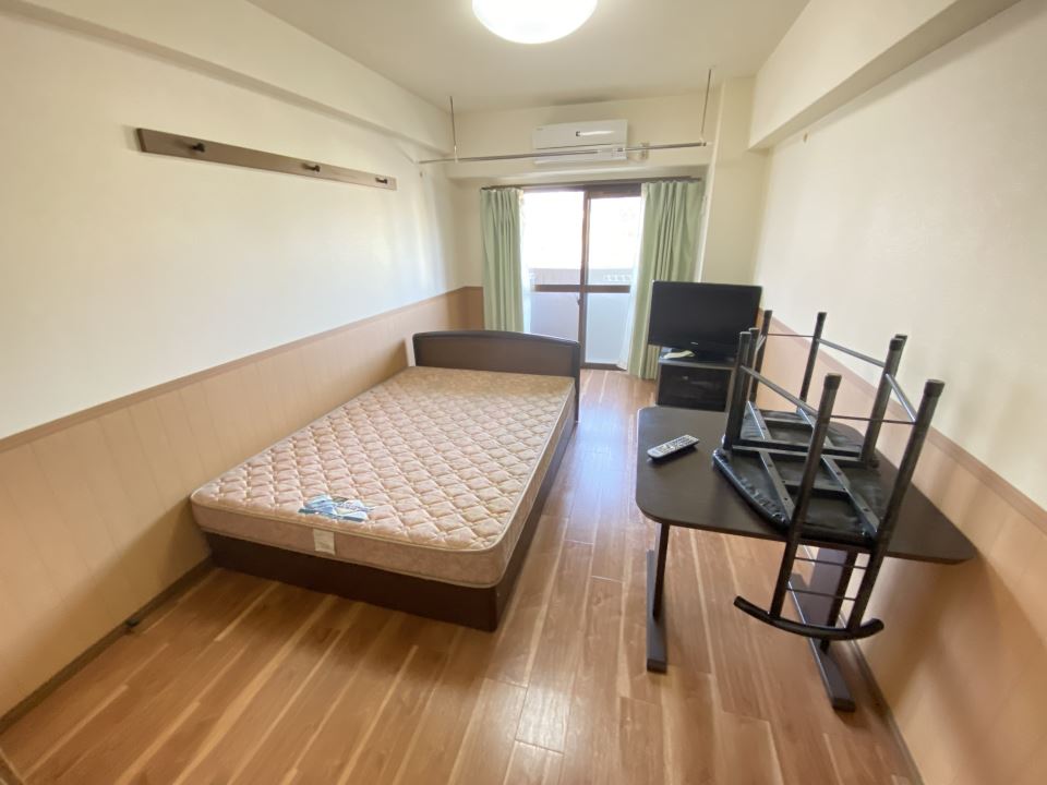 居室・リビング　３，０００円ＵＰで家具家電付きも出来ます