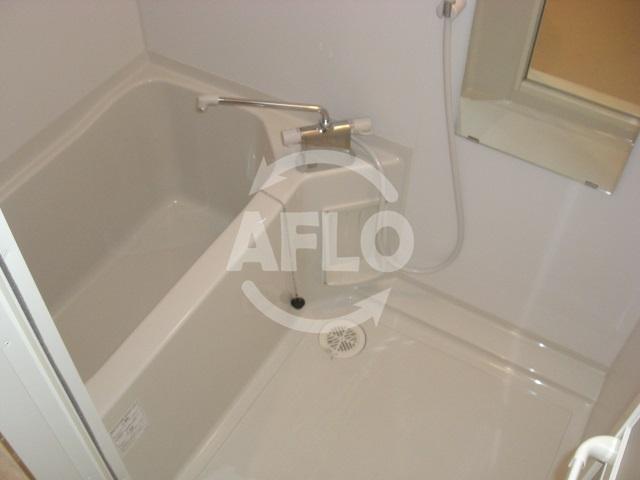 バス・シャワールーム　パウゼドーム前　バスルーム