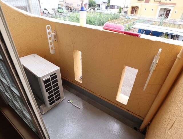 バルコニー　バルコニー