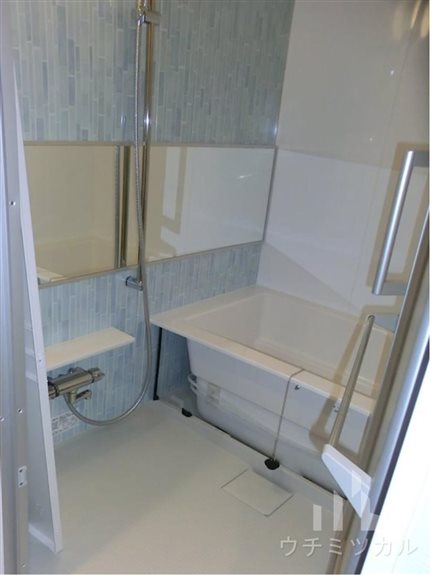 バス・シャワールーム　浴室