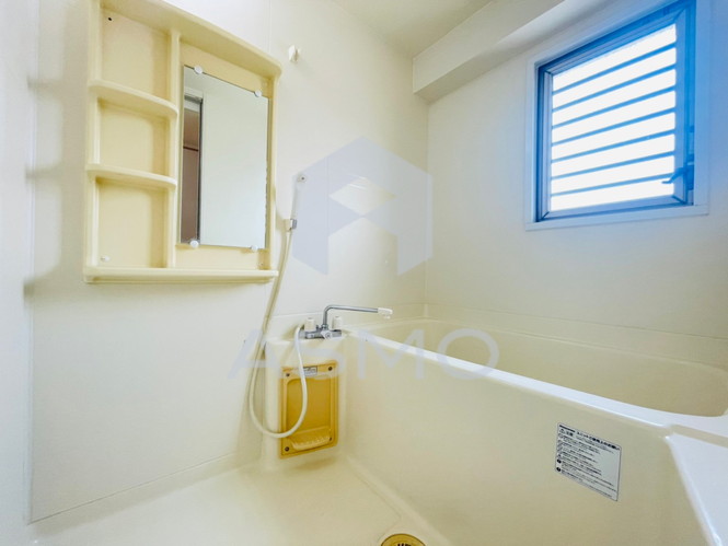 バス・シャワールーム　同マンション別部屋　参考写真