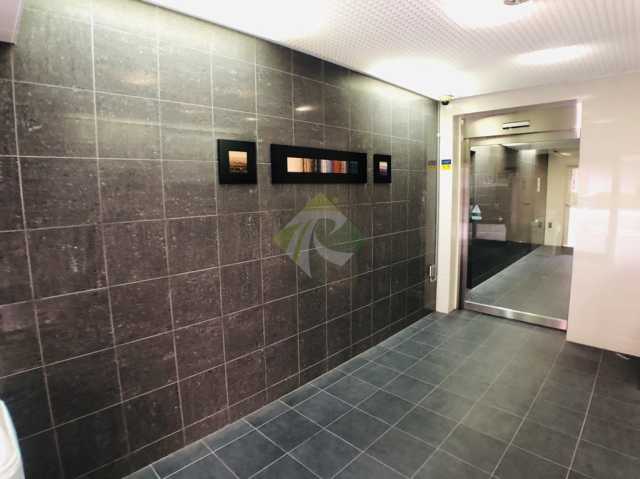 エントランス　プラウドフラット大塚