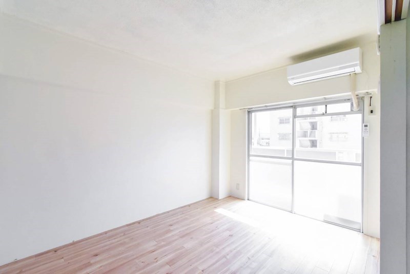 居室・リビング　当物件の参考写真です。(同建物の部屋)