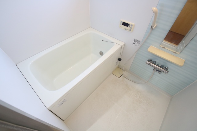 バス・シャワールーム　※別室の参考写真の為、現況優先です。