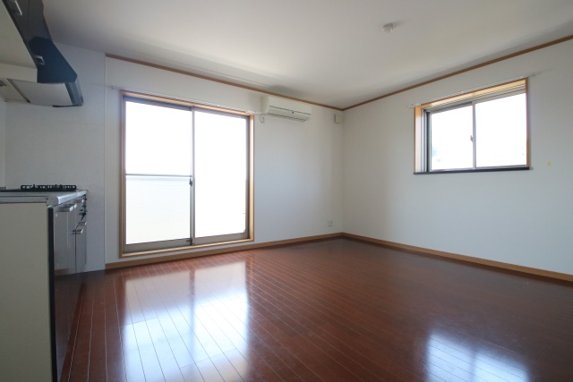 居室・リビング　※別室の参考写真の為、現況優先です。