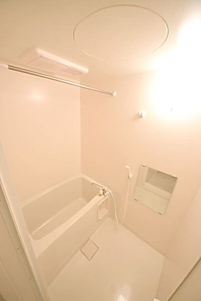 バス・シャワールーム　★１日の疲れを癒すのはコチラ★