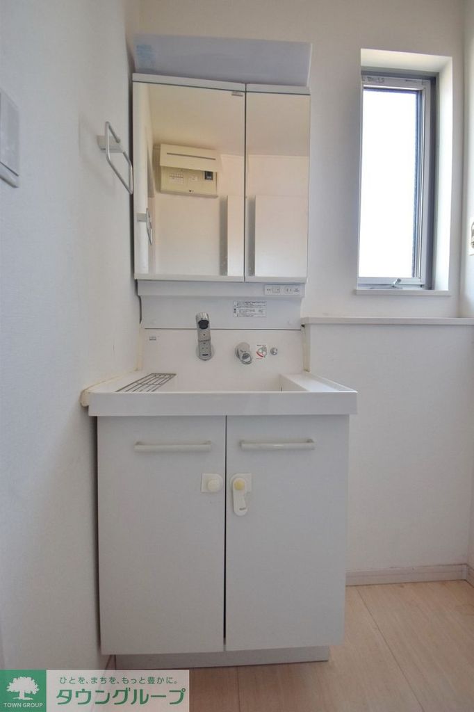 洗面設備　※同タイプ別棟の写真です。